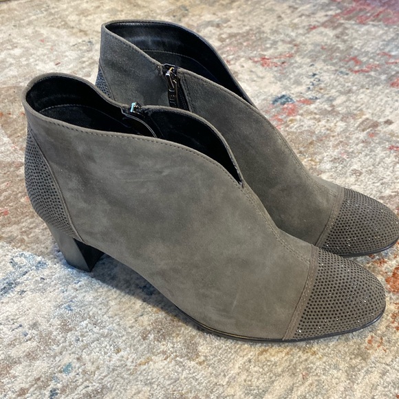 Ara Suede Booties - Picture 2 of 11